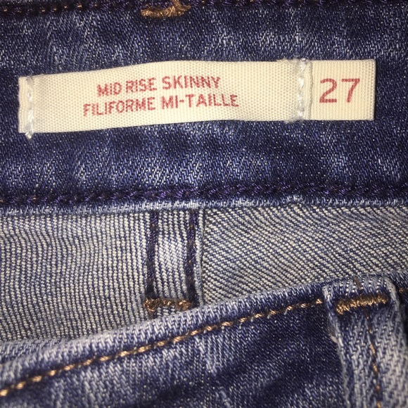 Levis mid rise Jeans - Picture 2 of 3